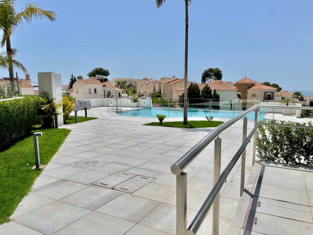 Royal Palm 12 Apartment Nerja Exterior photo